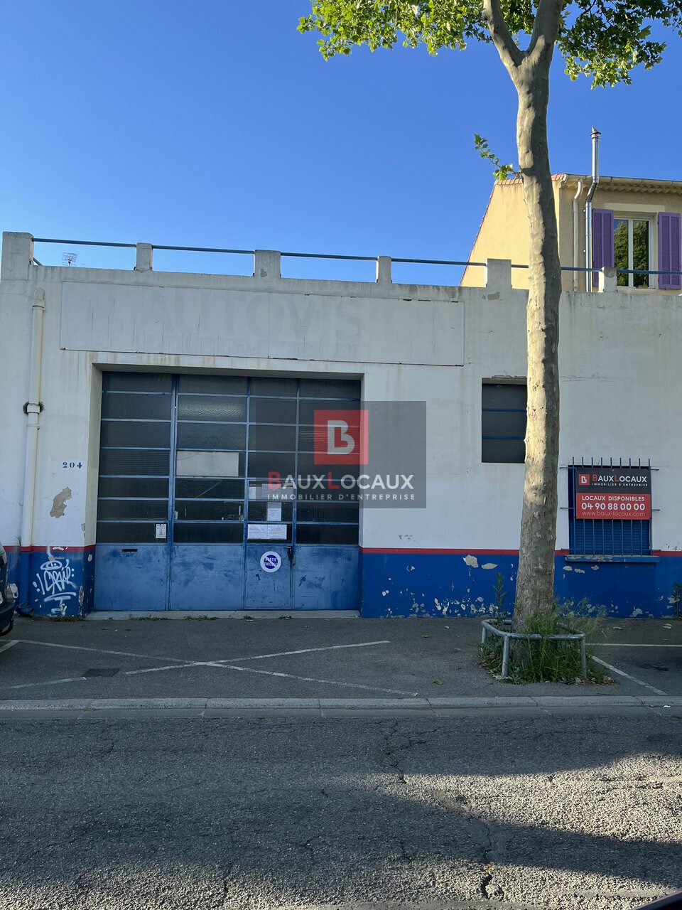 LOCAUX D'ACTIVITÉS - ENTREPÔTS à Louer